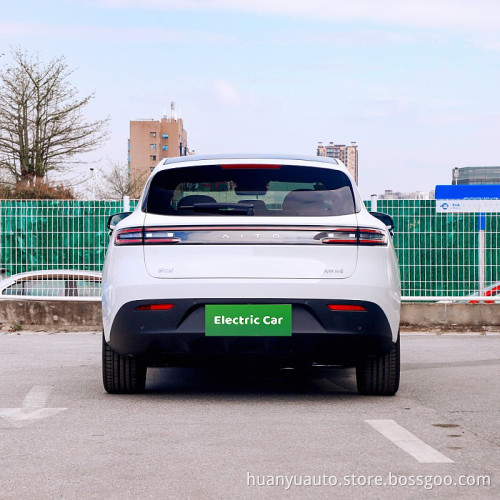 M5 Electric Vehicle AITO 4